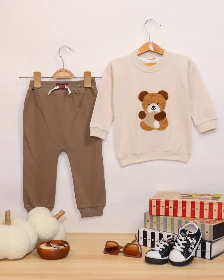 بلوز شلوار نوزادی طرح تدی - مناسب برای نوزادان - کد محصول [8072]